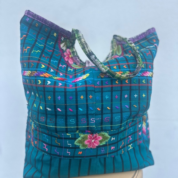 Guatemalan repurpose Huipil tote bag